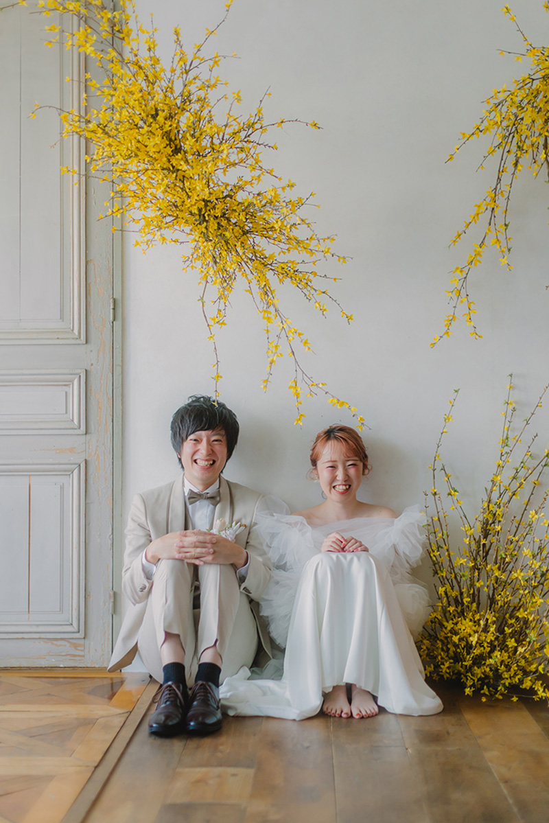 オシャレなスタジオでフォトウェディング